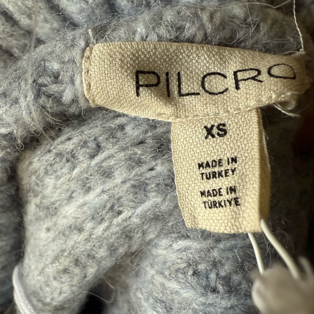 PILCRO off the shoulder sweater - Picture 8 of 8